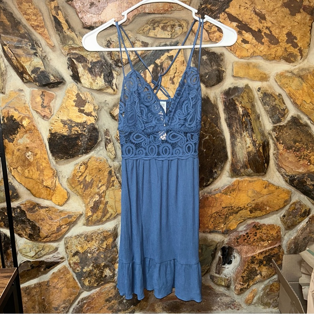 Beautiful blue Lacey dress by Pink, sz XS in excellent condition